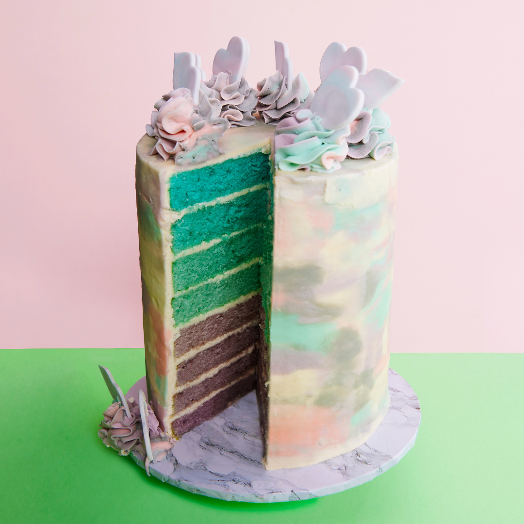 Food colouring for multicoloured cake layers